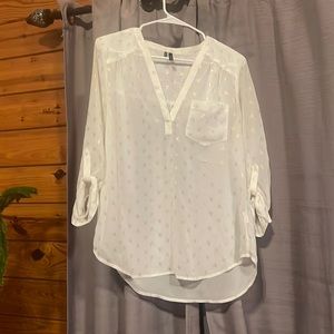 Maurice’s 3/4 length sleeve top. Like new. Worn once maybe.